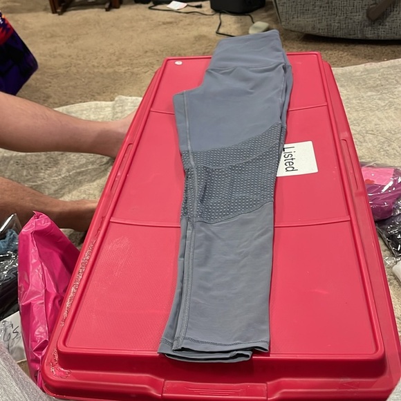 Victoria Sport Gray Legging size 4 , these are soft mess at bottom 24”X 25” - Picture 1 of 9